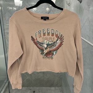 Adorable cropped sweatshirt